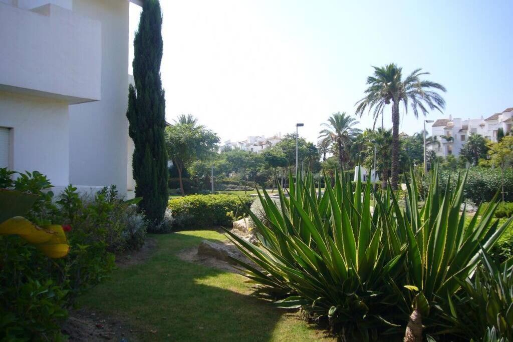 Apartamento En Playa Del Infante Рота Екстер'єр фото